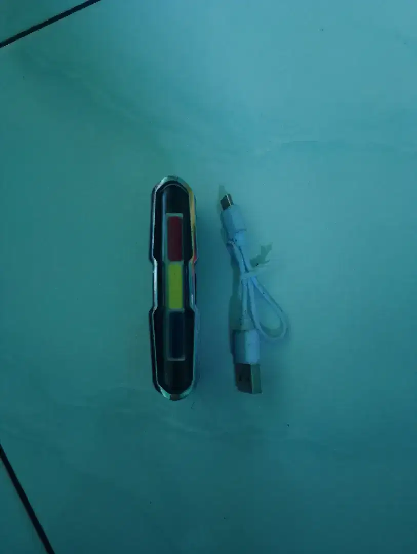 Lampu belakang sepeda 3 warna