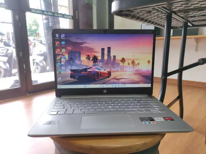 Laptop bekas Hp 14s-FQ0562QAU Ram 8 GB