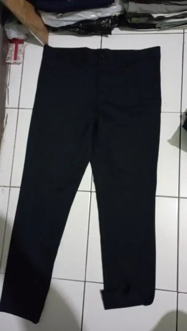 h n m Golf size 33, LP: 44cm, kondisi baru,jual 100k