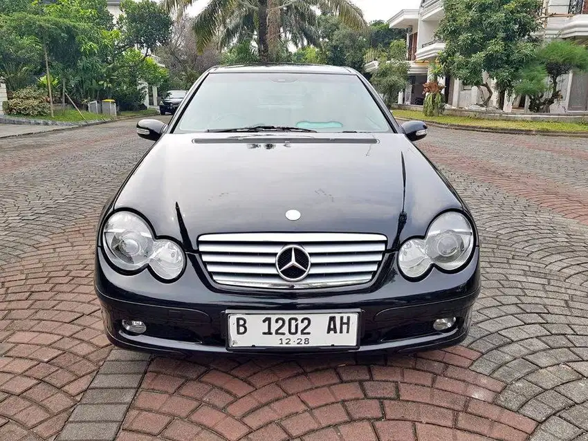 MERCY C200K CL203 W203 MATIC 2001