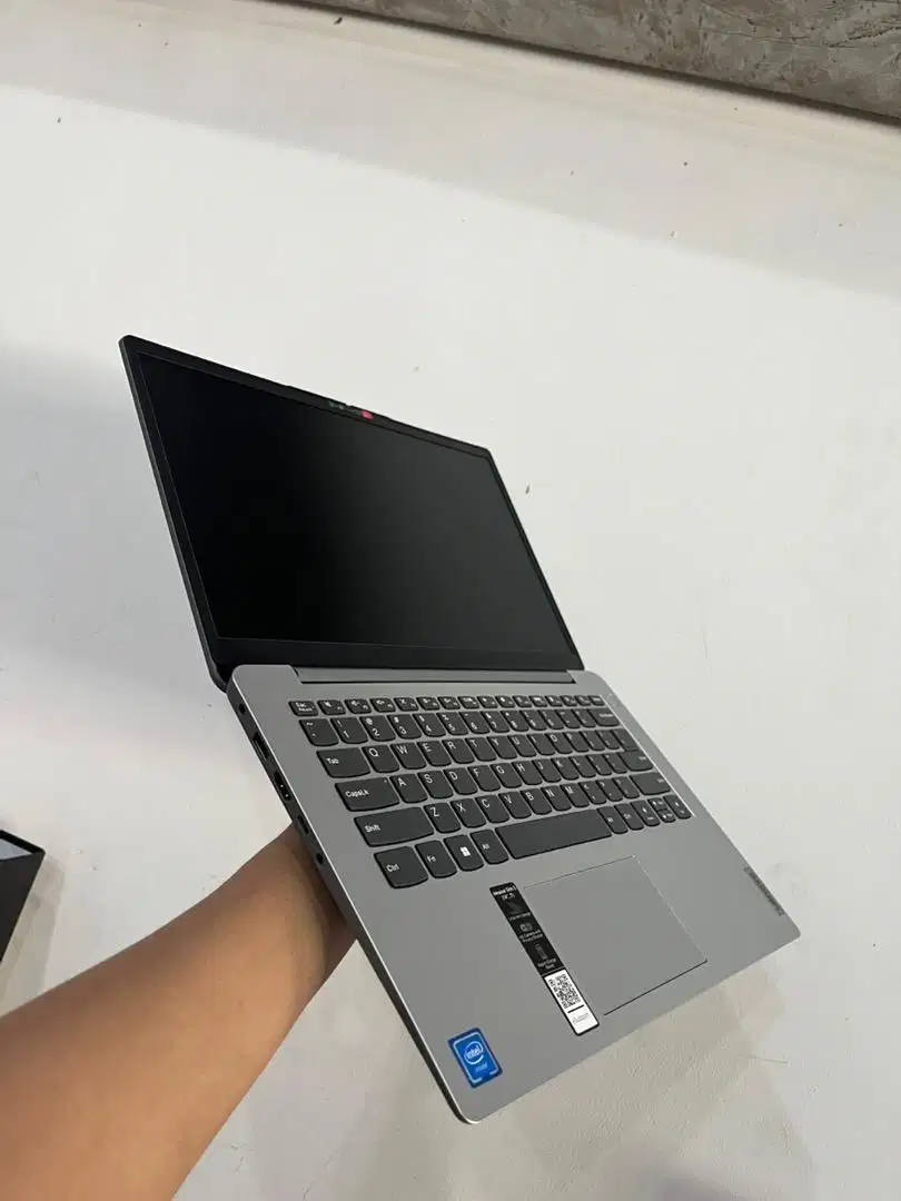 LAPTOP BARU LENOVO IDEAPAD SLIM RAM 8GB SSD 512GB SIAP PAKAI BISA COD