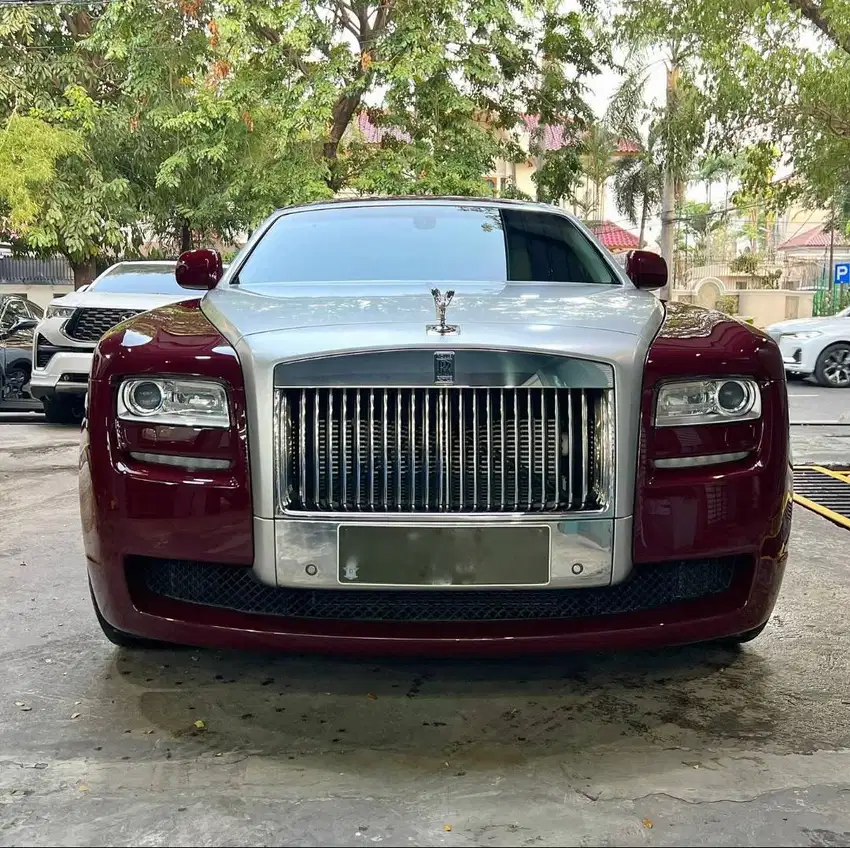 ROLLS ROYCE GHOST SWB 2011 Red