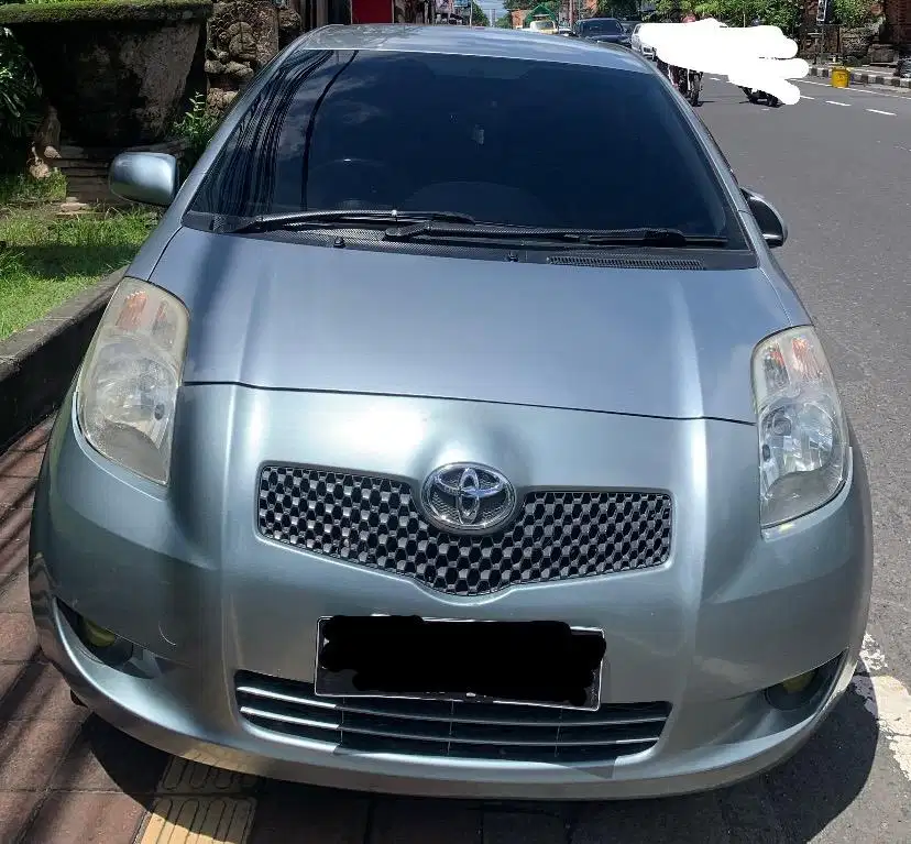 Jual Toyota Yaris E MT 2006