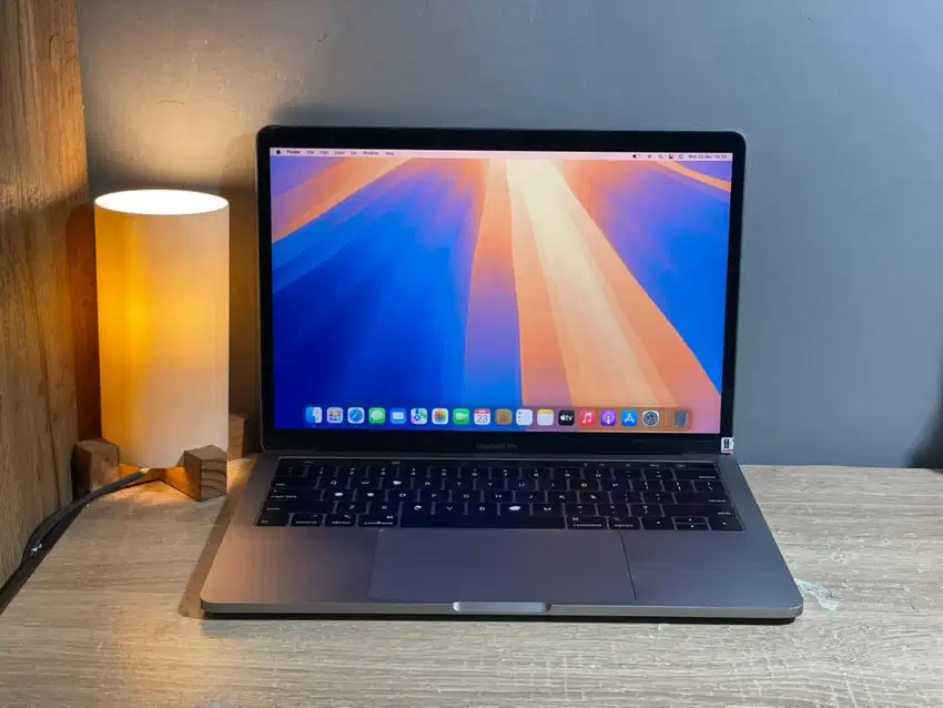 MACBOOK PRO 13INCH 2019 TOUCHBAR  PROCESSOR 1,4GHz INTEL CORE I5