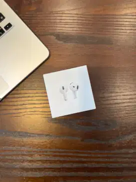 Airpods Gen 4 BNIB