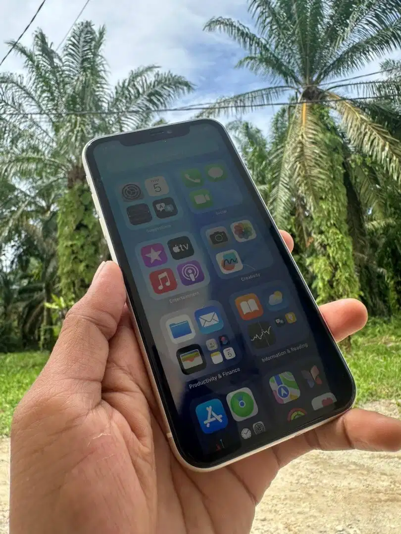 IPHONE 11 128GB, WHITE - PEMAKAIAN LAMA - ANTI BLOKIR (LENGKAP)