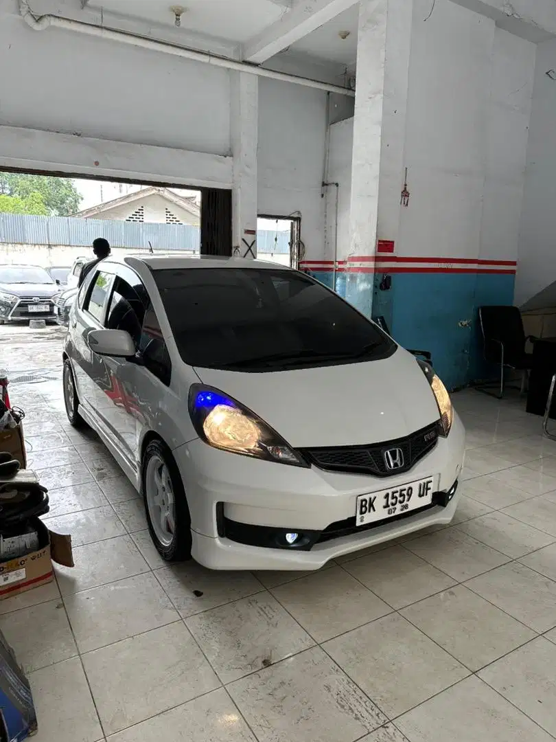 (Dp15jt) Honda Jazz Rs Matic 2014 Murah