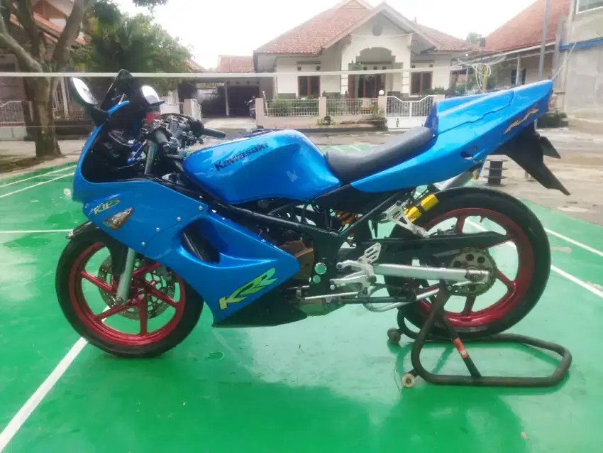 Ninja rr old 2004 CBU