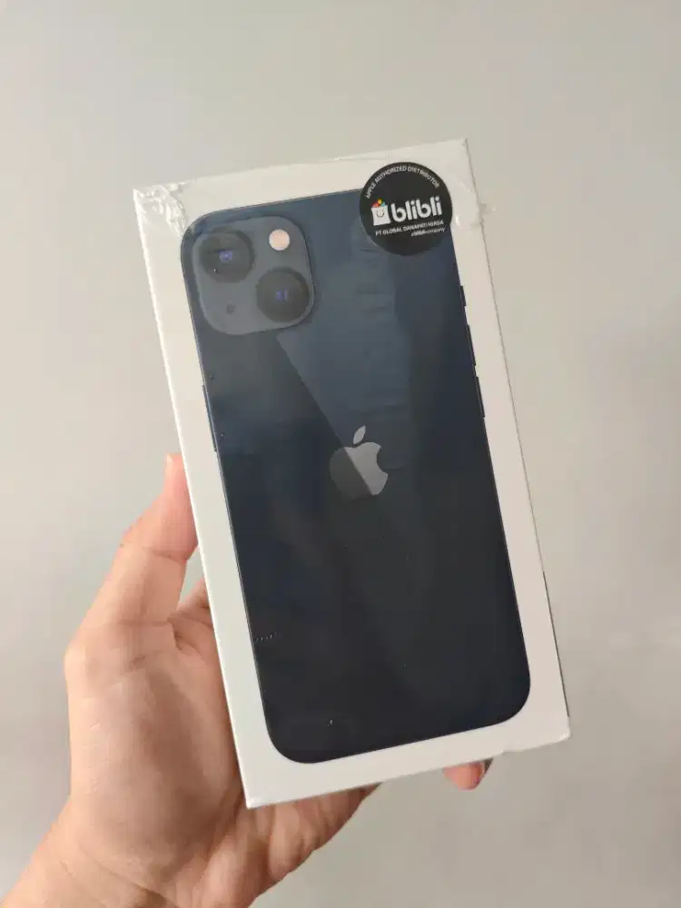 IPhone 13 128 Midnight Segel Box Resmi GDN/Ibox/digimap