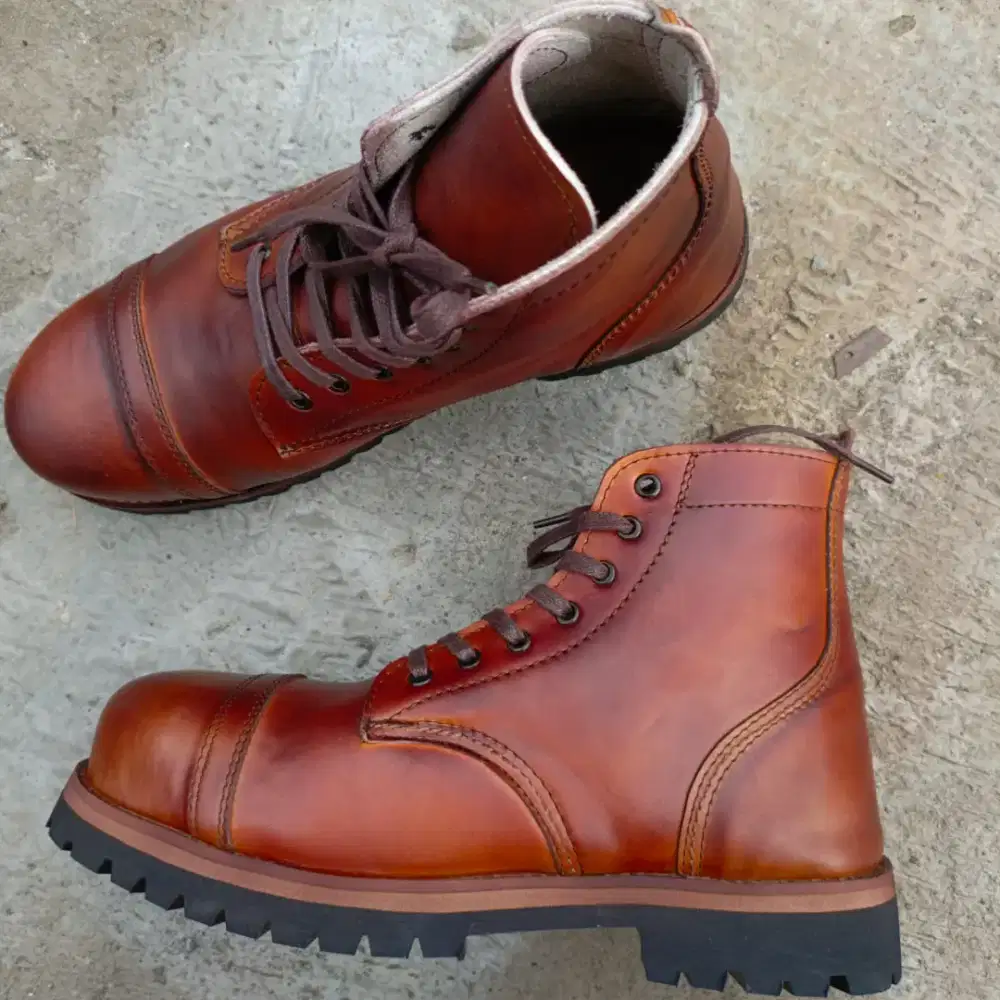 Sepatu Boots Pria Kulit Asli