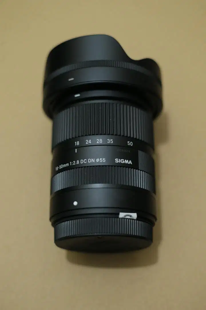 SIGMA FUJIFILM 18-50mm 18 50mm DC DN FULLSET GARANSI RESMI ON NOV2025