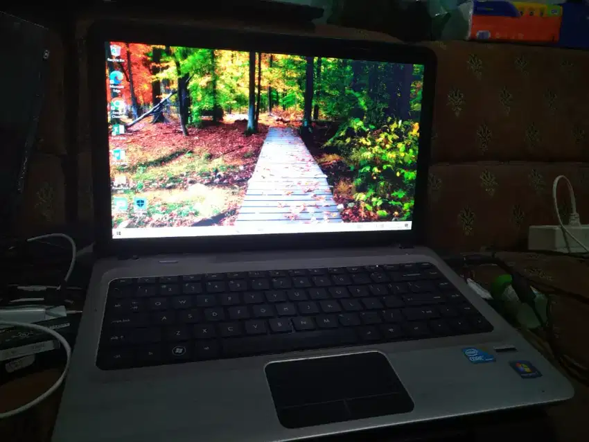 Hp pavillion dm4 Intel core i5 ram 2 GB HDD 250 GB windows 10