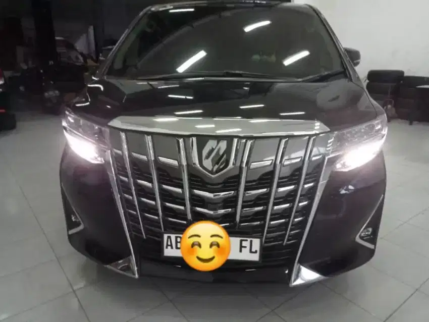 Alphard tahun 2022