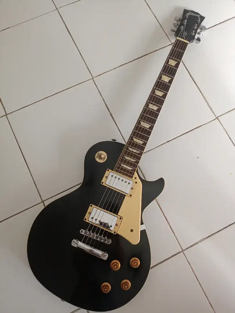 Gitar Gibson Les Paul custom