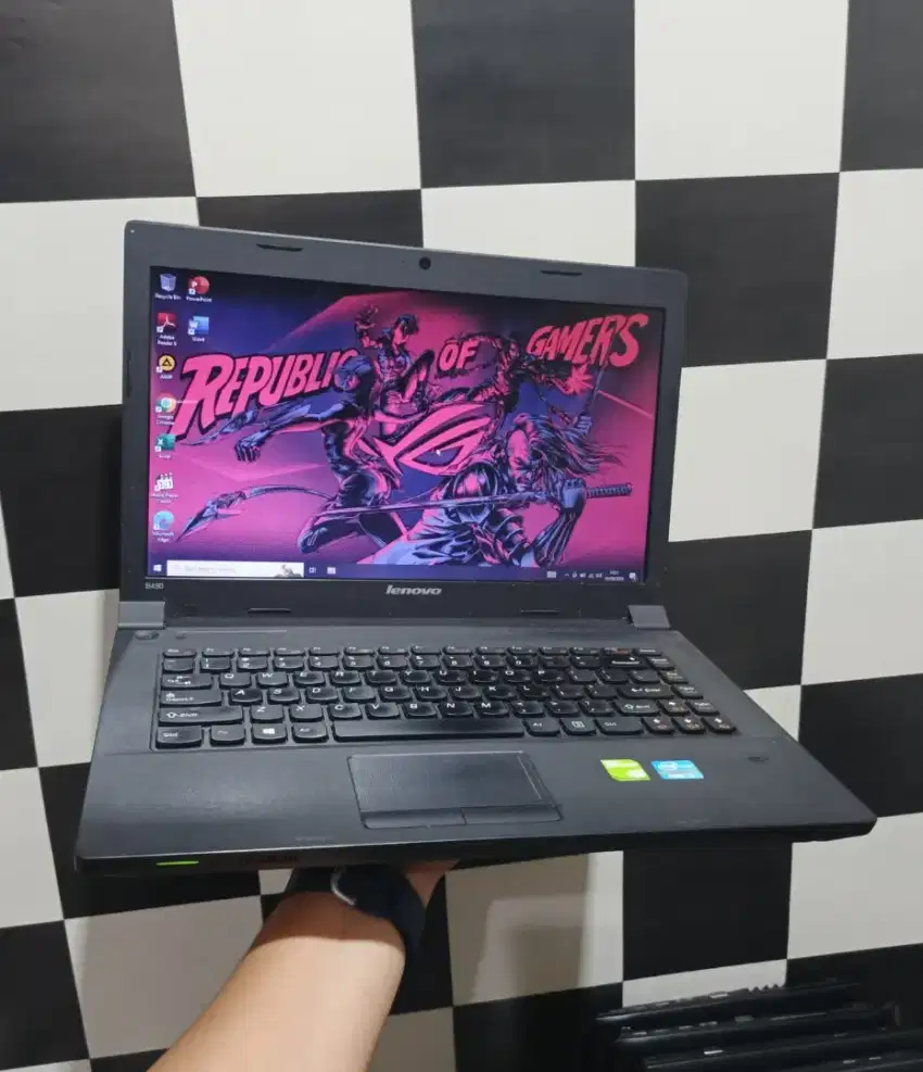 Lenovo B490 core.i3 gen3 NVIDIA Ram8GB/hdd500GB bogor