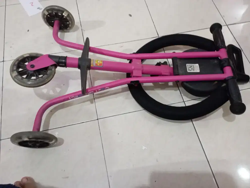 Jual stroller masih baru jarang pake