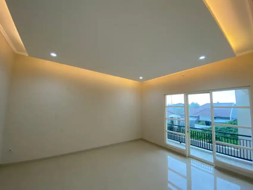 Murah dijual rumah mewah siap huni onegate sistem jalan lebar 12 meter