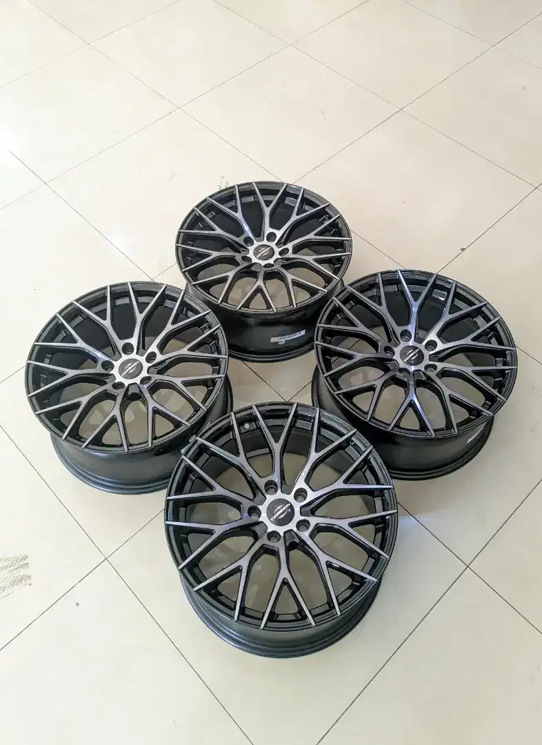 Velg Mobil Ring 18 Ori Tursion pcd 5x112-5x114 Mercedes-Benz, Audi dll