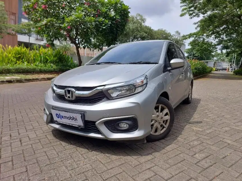 DP HANYA 5% !! Honda Brio Satya 1.2 E Bensin-AT 2022 CZZ