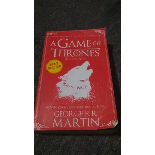 BUKU NOVEL A GAME OF THRONES PEREBUTAN TAKHTA GEORGE R.R MARTIN