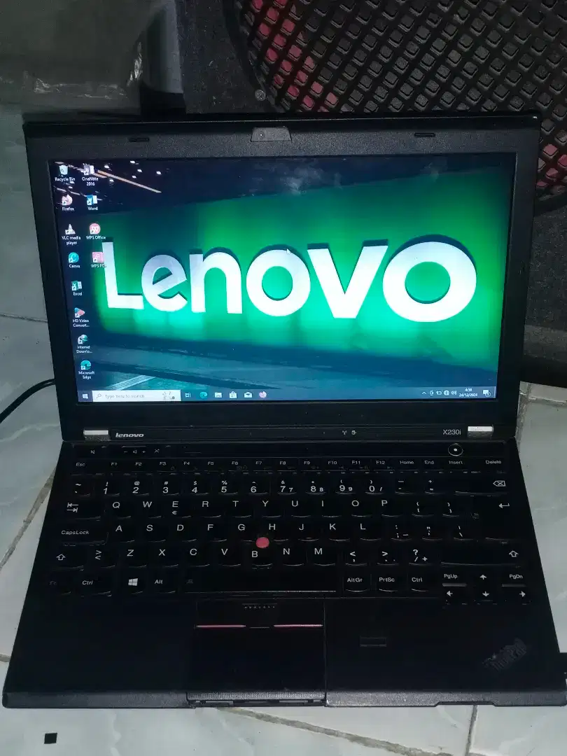 Lenovo x230i core i5 ram 4gb hdd 320gb