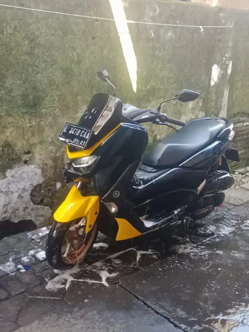 Di jual Yamaha nmax ss lengkap bagus