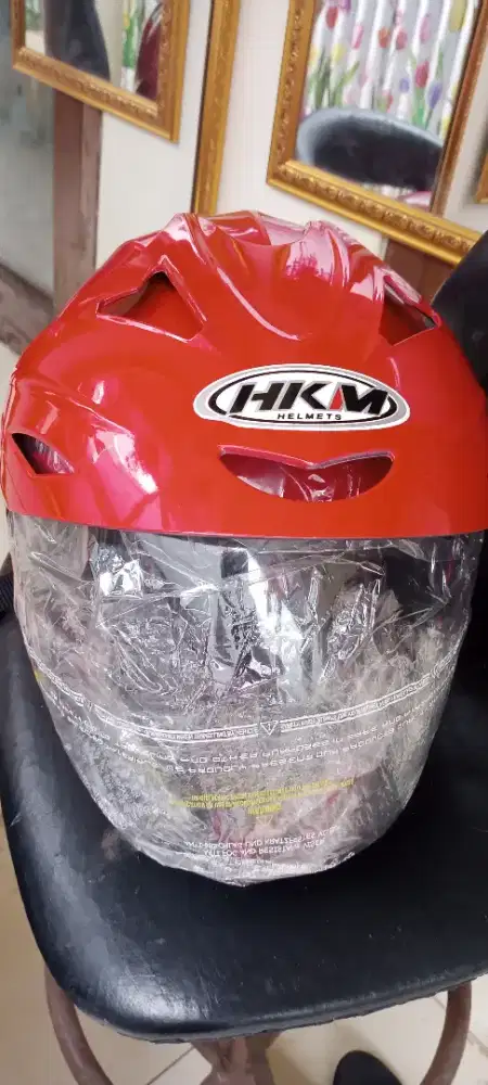 Di jual helm baru