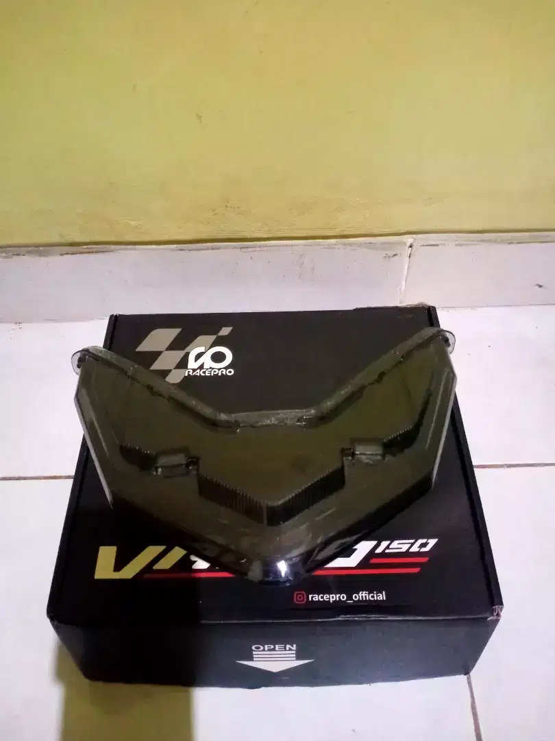 Mika stoplamp smoke vario125new/old