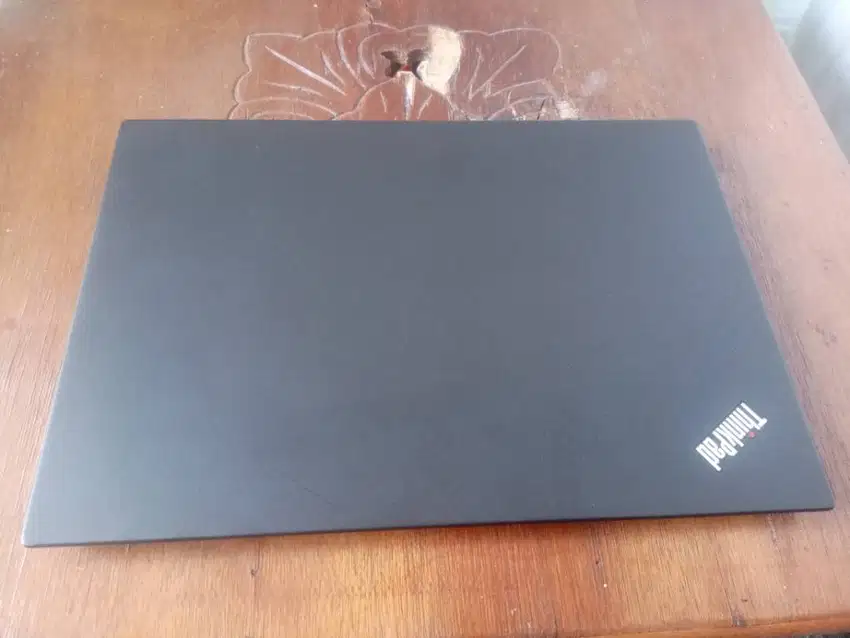 Lenovo Thinkpad T490s i7 Gen8, Ram 16 Gb