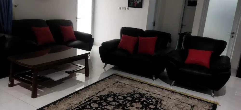 Sofa 2+2+1 dan meja cofee bahan kayu