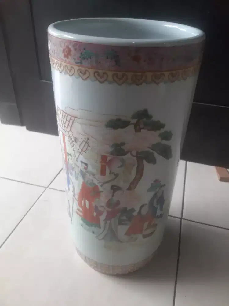 Keramik antik asli dari China