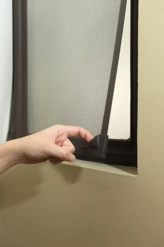 Kasa Nyamuk Magnet Bisa Dilepas Pasang