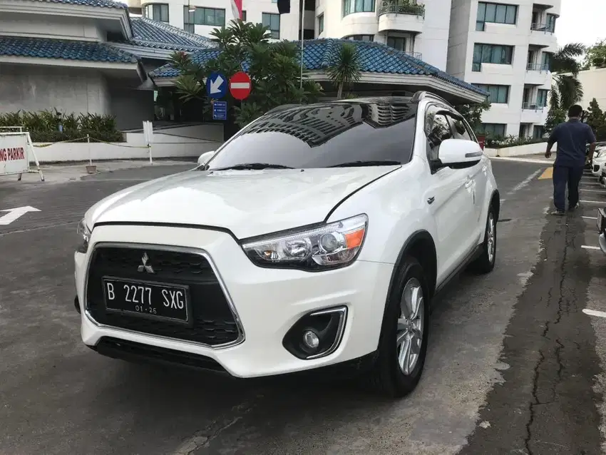 Dijual mobil Mitsubishi Outlander Sport2.0 PX Bensin