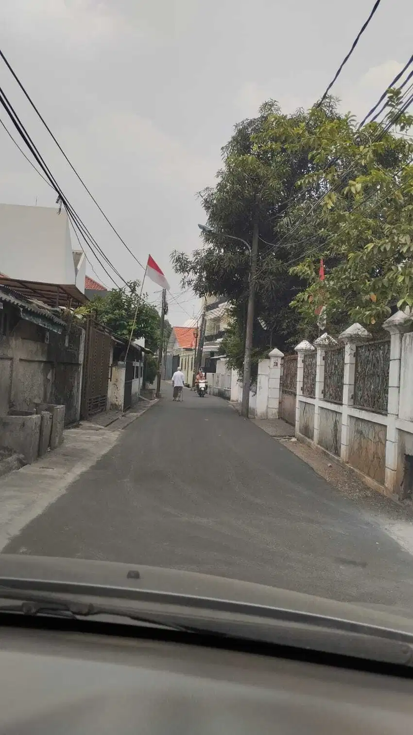 Dijual Tanah Murah Kemanggisan 2 Mobil Ada Rumah Tua