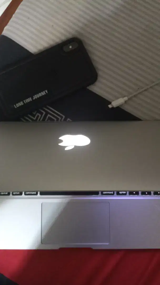 Macbook air 11 inch 2015