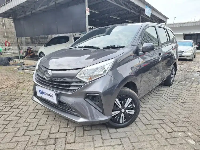 TDP 12JT Daihatsu Sigra 1.0 M Bensin-MT 2020 Abu