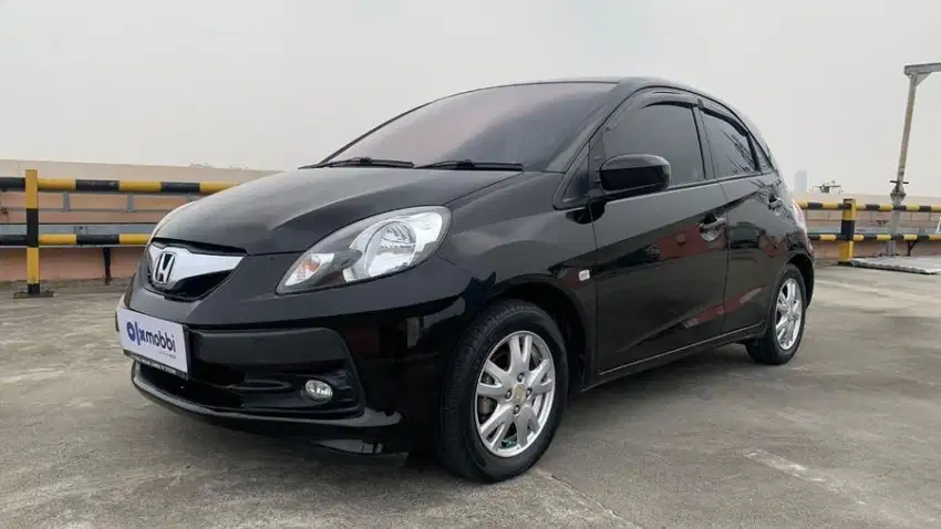 KM Rendah TDP 5Jt Honda Brio Satya 1.2 E Bensin-MT 2015 Hitam