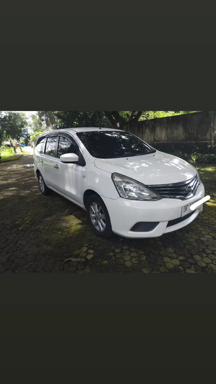 Grand livina matic 2016 for sale!