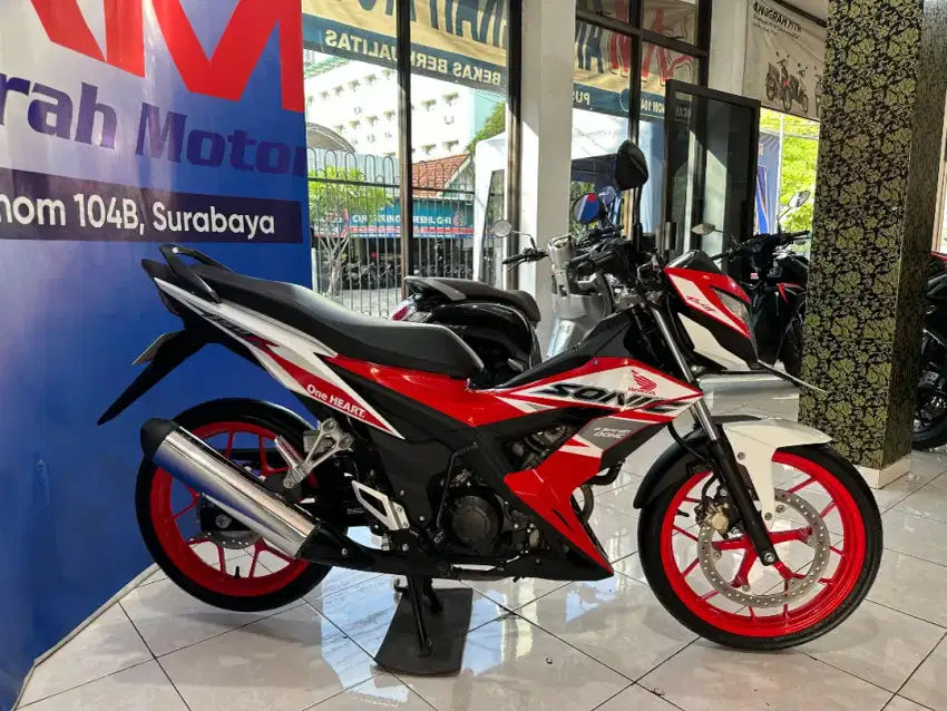 km 6ribu! Honda Sonic 150 R Tahun 2023 Sporty