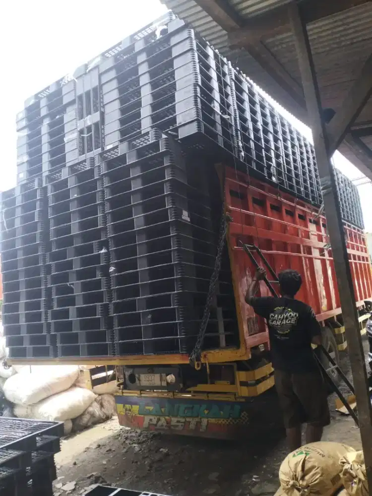 Pallet plastik baru/second