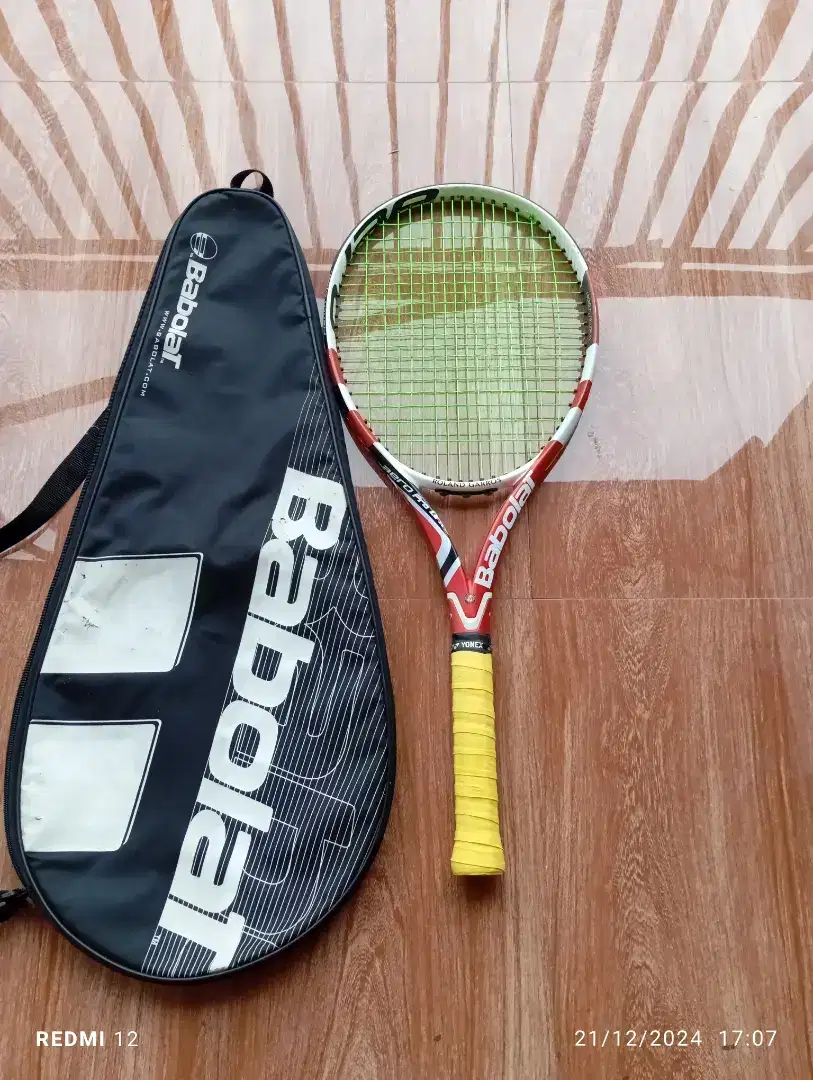 Raket tenis babolat french open roland garros