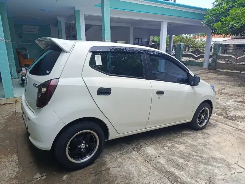 Daihatsu Ayla MT 2019