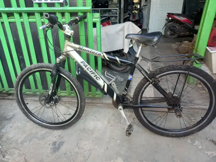 Jual sepeda gunung bonus BMX