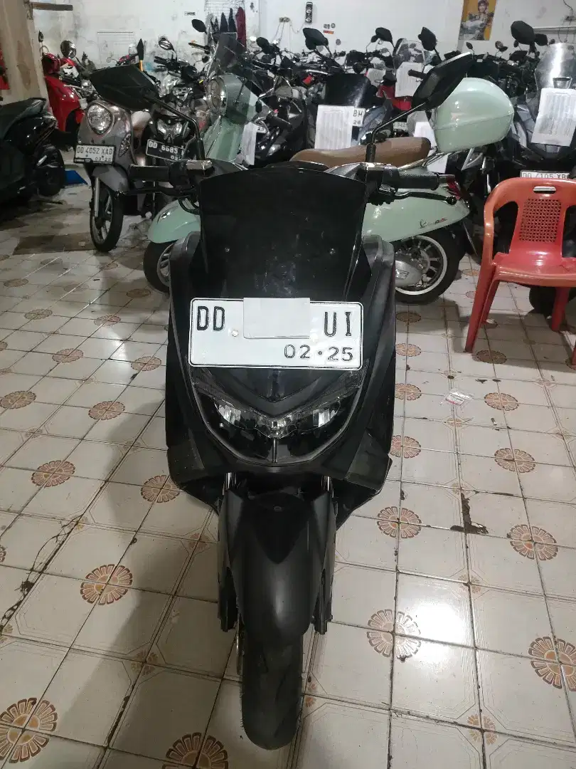 Yamaha nmax 155 cc  non abs 2020 hitam