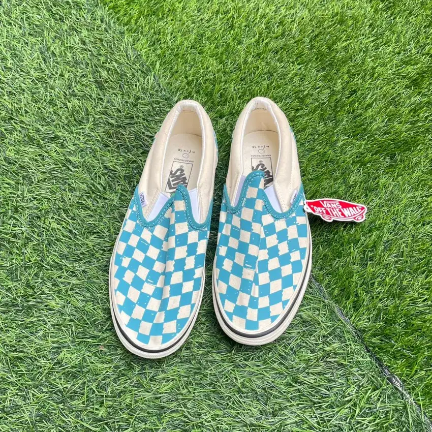 SEPATU VANS SLIP ON CLASSIC CHECKERBOARD Size 41