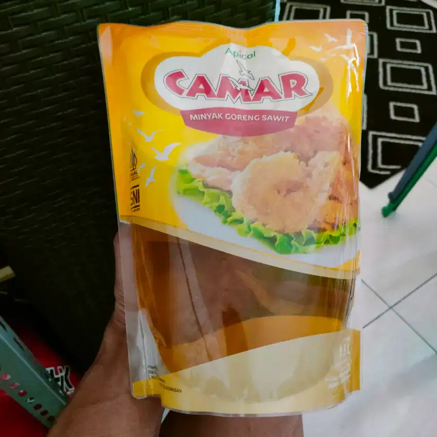 Minyak Goreng Camar 1.8 Liter