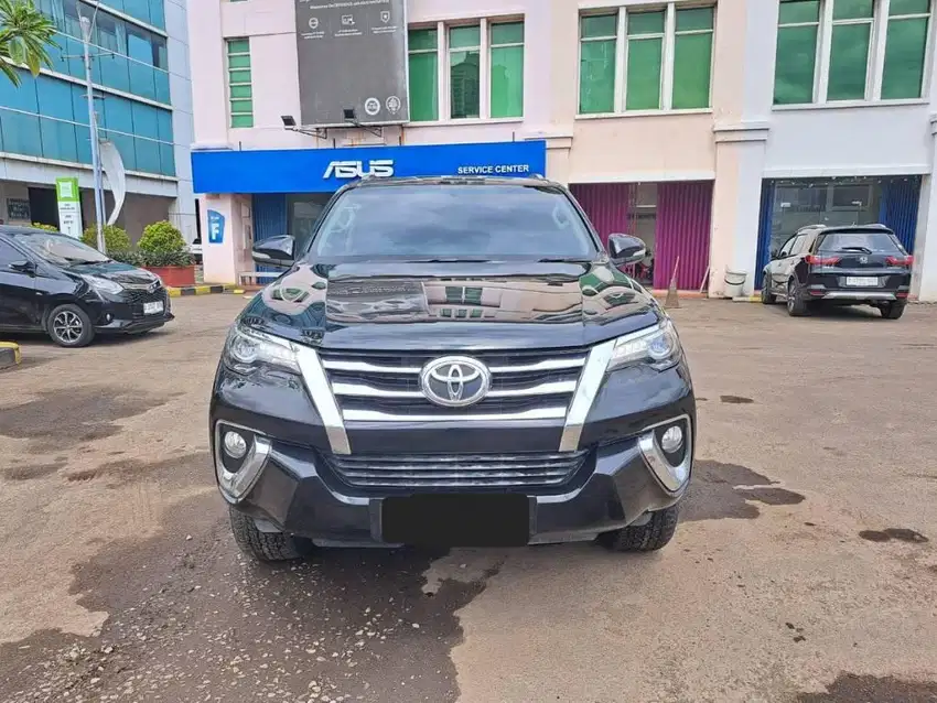 TDP 9JT SAJA TOYOTA FORTUNER VRZ DIESEL AT MATIC 2017 HITAM LOW KM