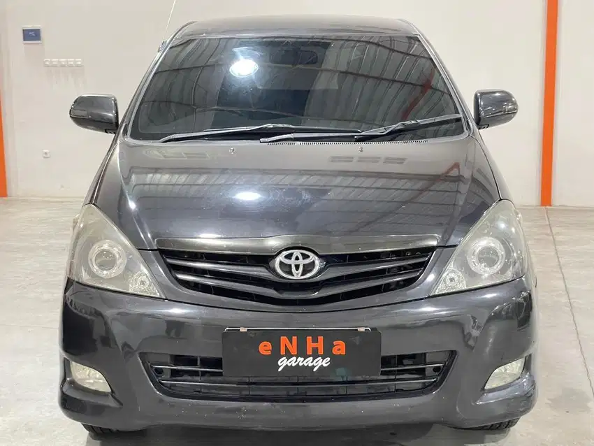 Dp 10jt.. Toyota Grand Innova G 2.0 M/T 2010.. eNHa garage Semarang..