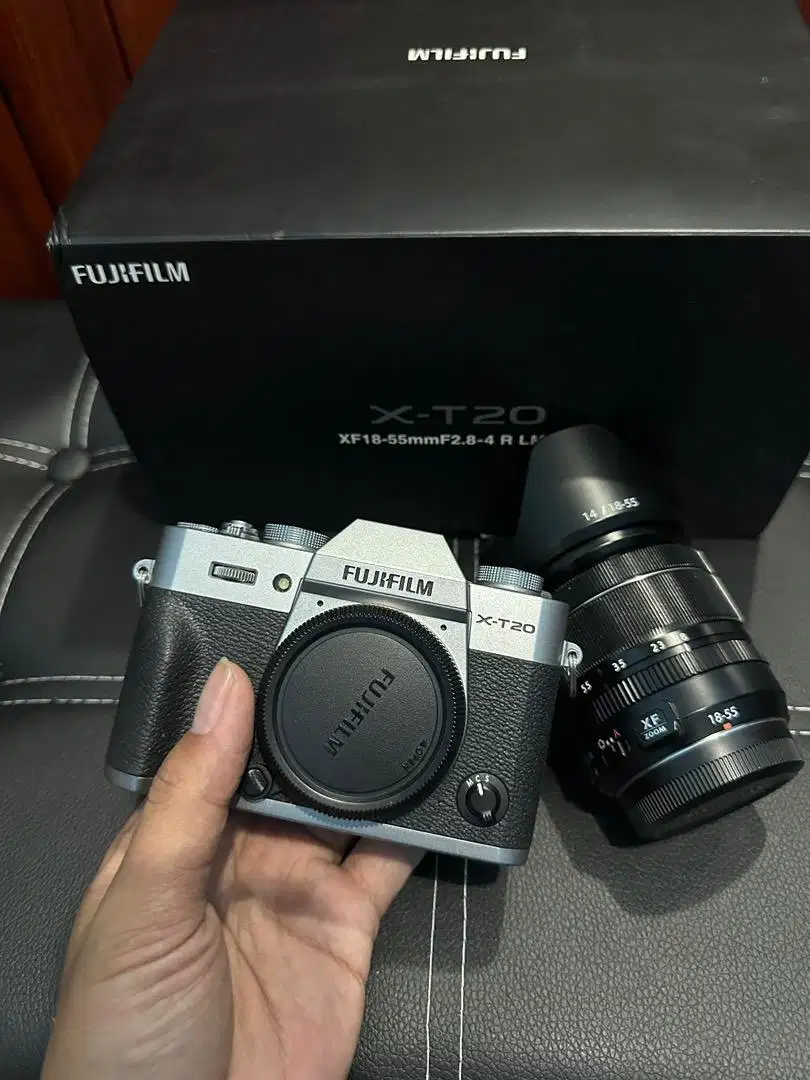 Fujifilm Xt20 + 18-55 like new