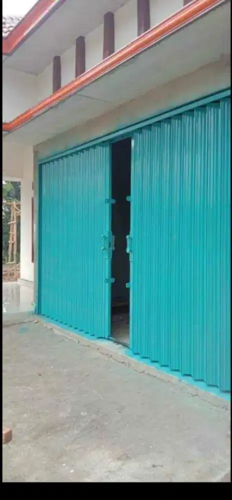 Rolling door dan folding gate